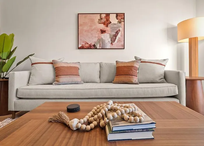 Pric Kly Pear Apartment